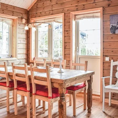 Beautiful In Vik I Sogn W/ 4 Bedrooms Дом отдыха *